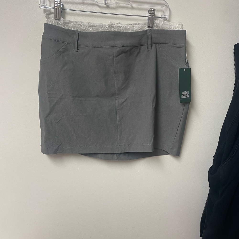 Wild Fable Lace-Trimmed Gray Skirt